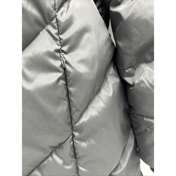 London Fog Tower Faux Fur Hood Down Puffer Coat Jacket Women’s Size XL Black - Picture 5 of 15